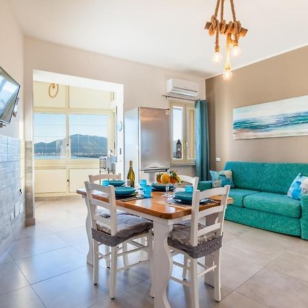 Appartement Casa De Paoli - Vista Mare Arenella, Palermo Con Parcheggio Privato Extérieur photo