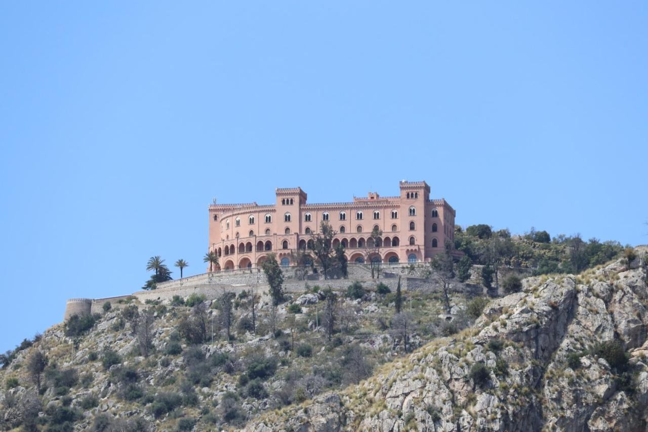Appartement Casa De Paoli - Vista Mare Arenella, Palermo Con Parcheggio Privato Extérieur photo