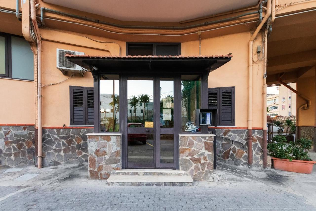 Appartement Casa De Paoli - Vista Mare Arenella, Palermo Con Parcheggio Privato Extérieur photo