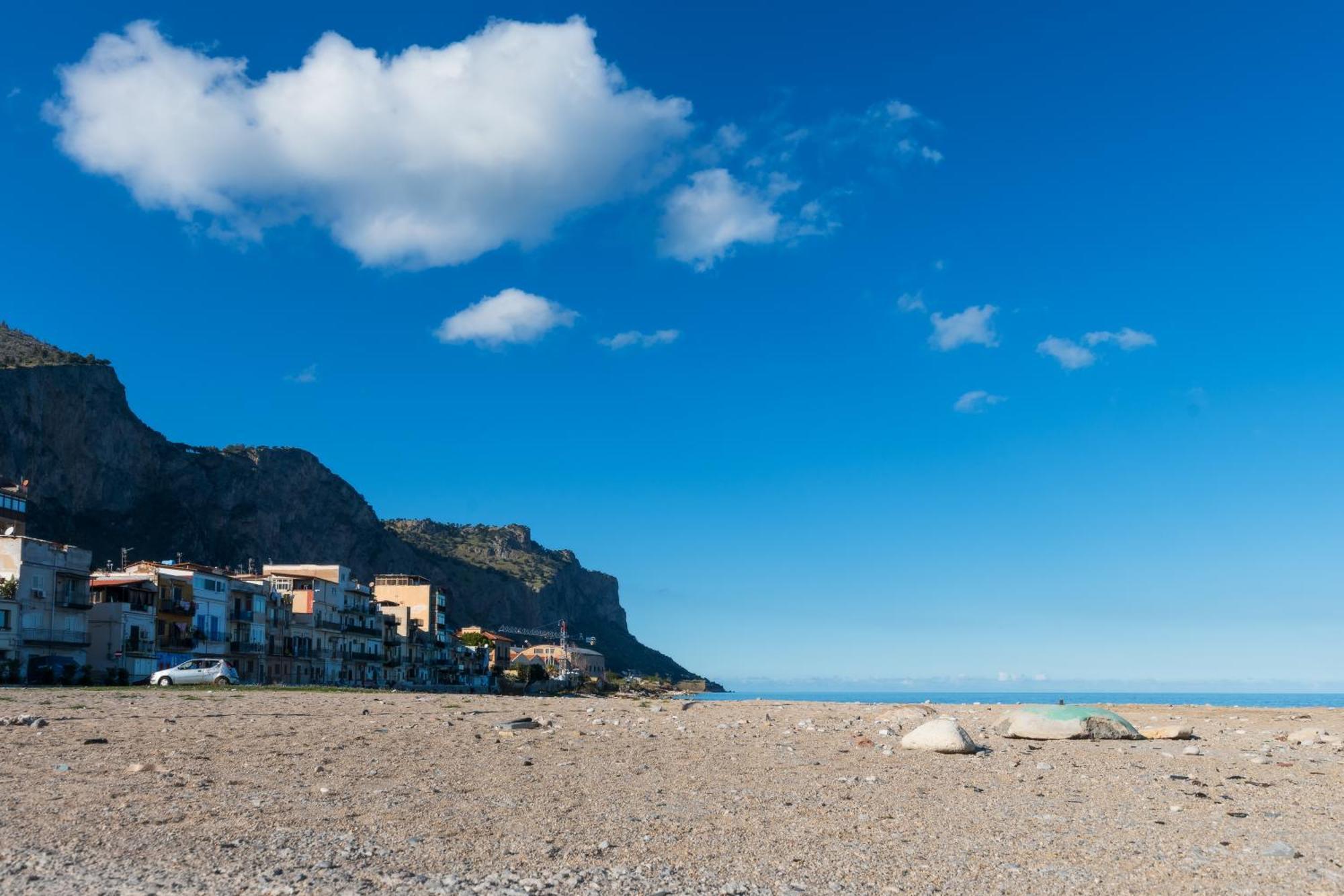 Appartement Casa De Paoli - Vista Mare Arenella, Palermo Con Parcheggio Privato Extérieur photo
